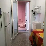 Domus Oriens B&B monolocale in villa