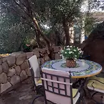 Domus Oriens B&B monolocale in villa Maison d'hôtes 4*