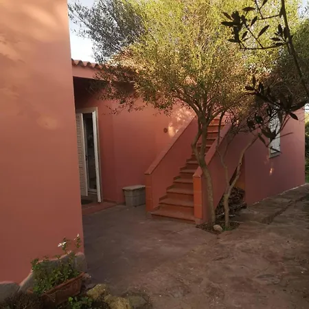 Domus Oriens - Monolocale Indipendente In Portoscuso