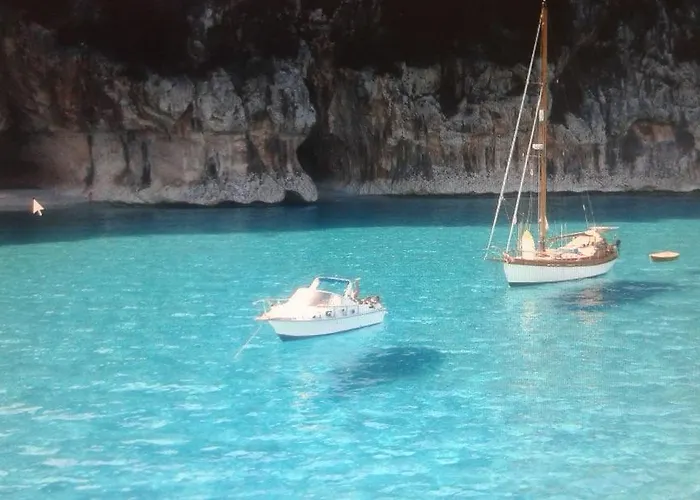 Domus Oriens - Monolocale Indipendente In Gæstehus 4*